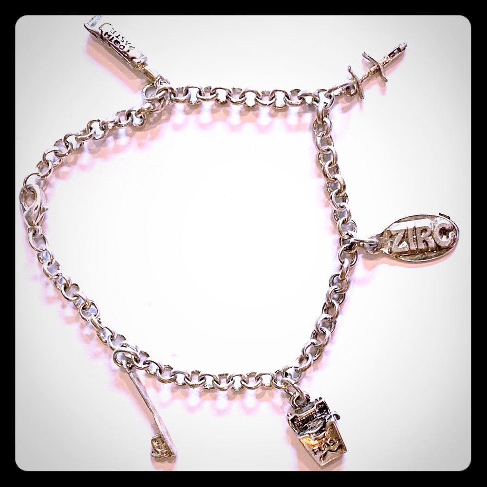 🦷Zirc Promotional Metal Charm Dental Bracelet 🦷